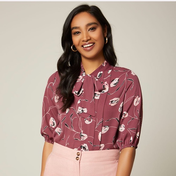 RW&CO. Tops - RW & Co Pleated Blouse with Neck Tie